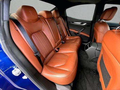 Used 2022 Maserati Ghibli Modena RWD image 28