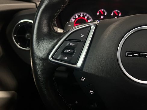 Used 2022 Chevrolet Camaro LT image 17