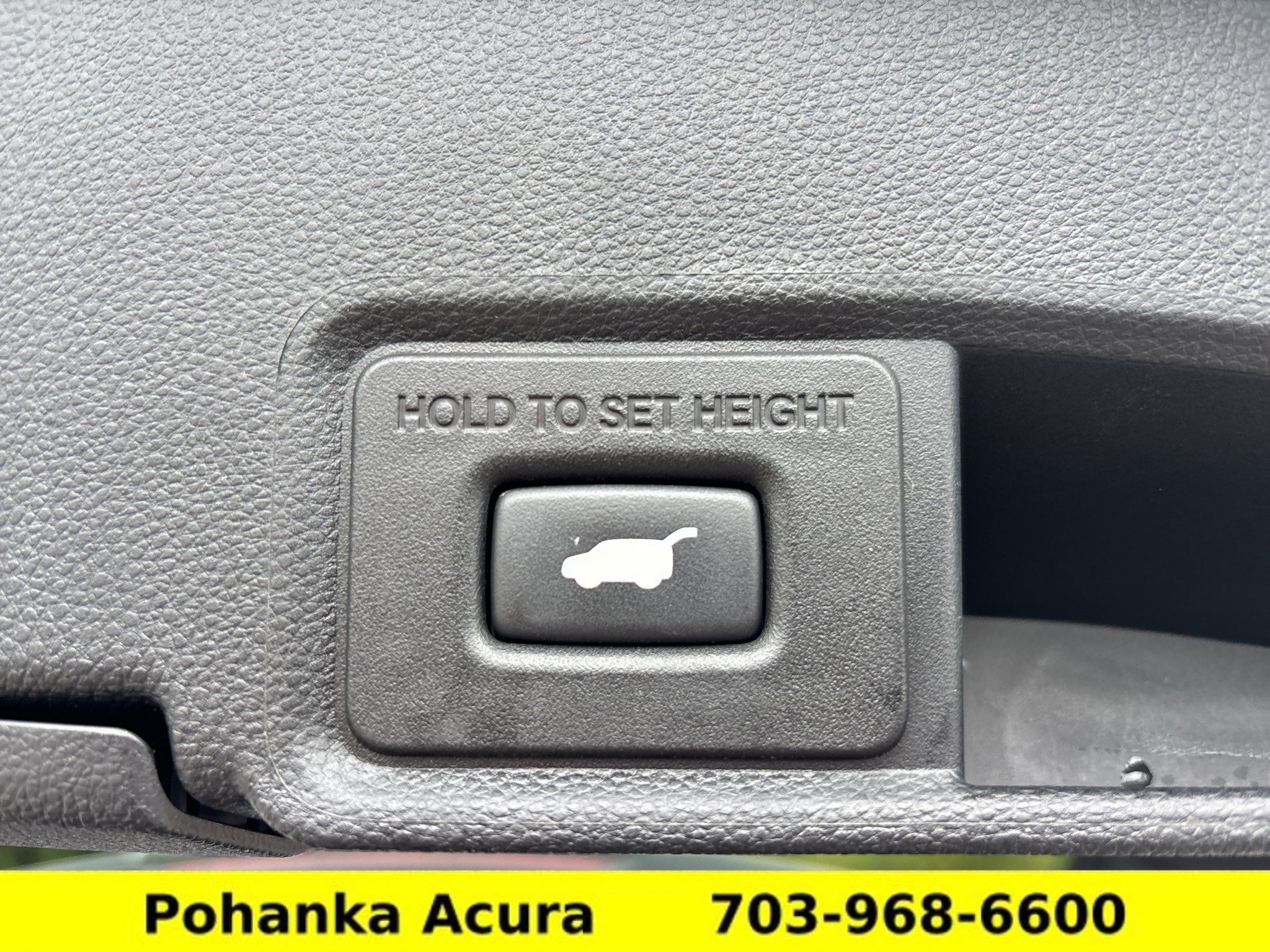 Used 2019 Acura RDX w/ Technology Package AWD/4WD image 38