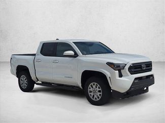 Used 2024 Toyota Tacoma SR5 video 3