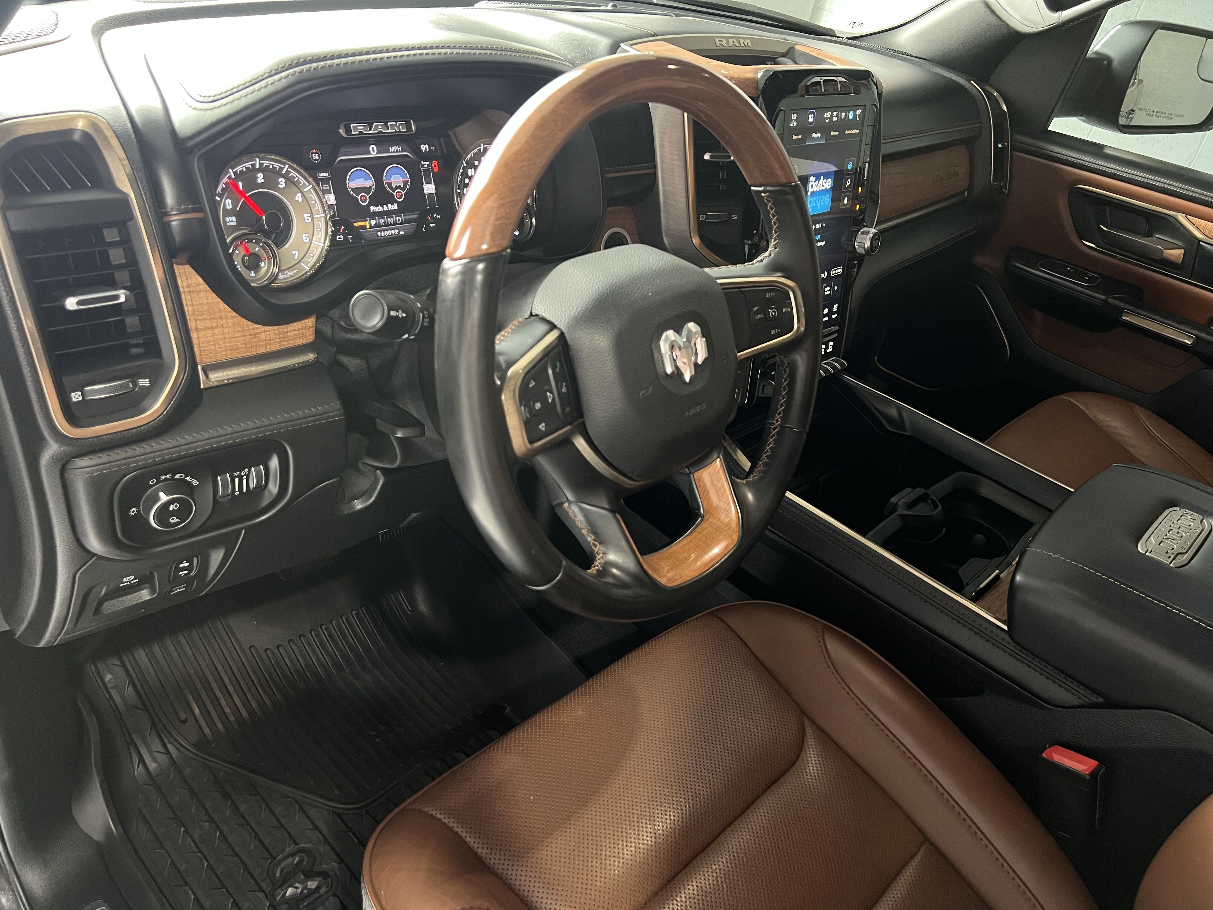Used 2022 RAM 1500 Limited w/ Off Road Group AWD/4WD image 13