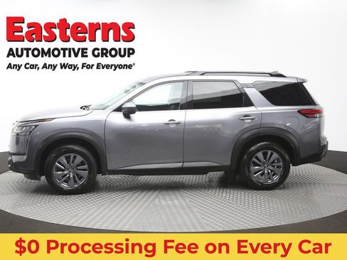 Used 2022 Nissan Pathfinder SV AWD/4WD image 62