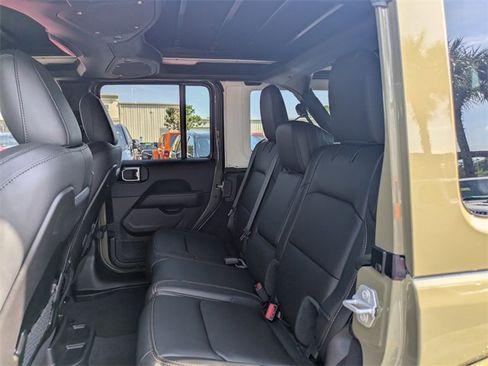 New 2025 Jeep Wrangler Unlimited Rubicon 392 image 14