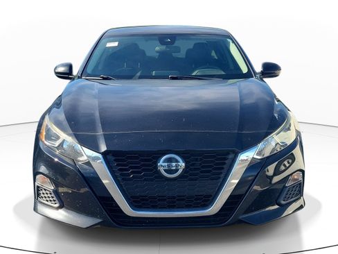 Used 2020 Nissan Altima 2.5 S w/ Driver Assist Package FWD image 2
