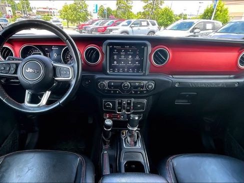 Used 2018 Jeep Wrangler Unlimited Rubicon AWD/4WD image 7