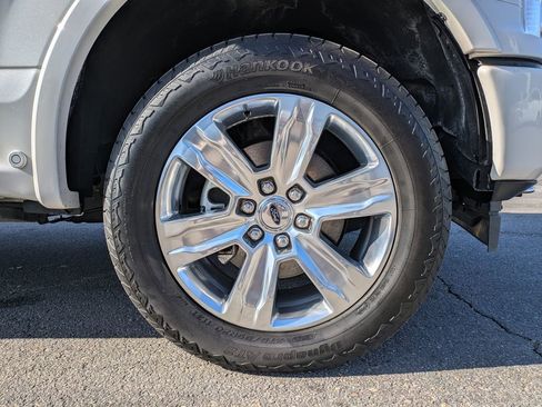 Used 2020 Ford F150 Platinum image 12