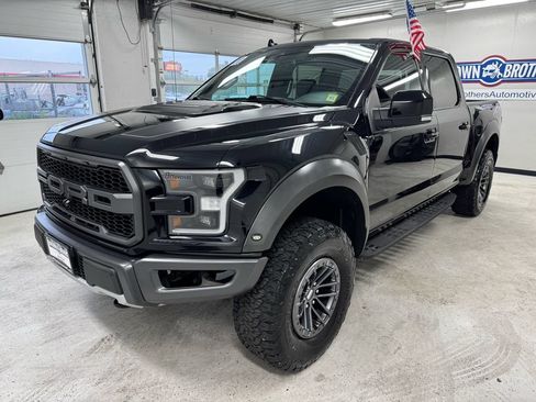 Used 2020 Ford F150 Raptor w/ Equipment Group 802A Luxury AWD/4WD image 2