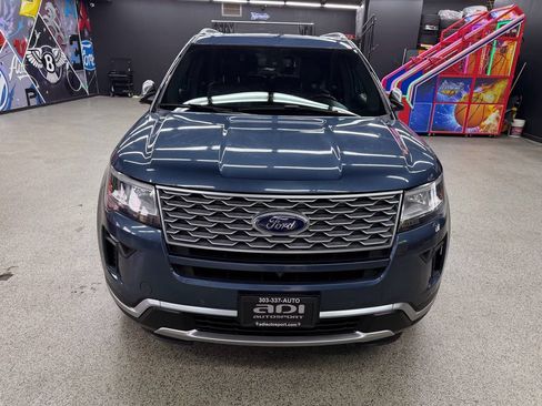 Used 2019 Ford Explorer Platinum AWD/4WD image 8