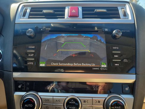 Used 2017 Subaru Outback 2.5i Limited image 24