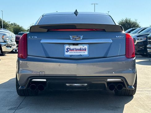 Used 2019 Cadillac CTS V w/ Carbon Fiber Package RWD image 7