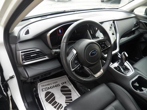 Used 2020 Subaru Outback Limited AWD/4WD image 8