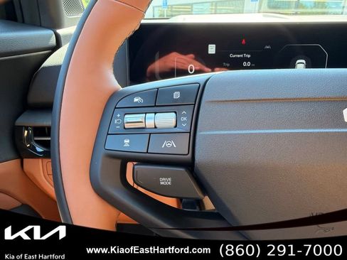 New 2026 Kia Sportage X-Line w/ X-Line Technology Package AWD/4WD image 33