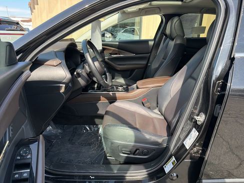 Used 2023 MAZDA CX-30 AWD 2.5 S w/ Premium Package image 10