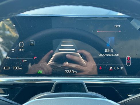 New 2025 GMC Sierra EV Denali AWD/4WD image 23