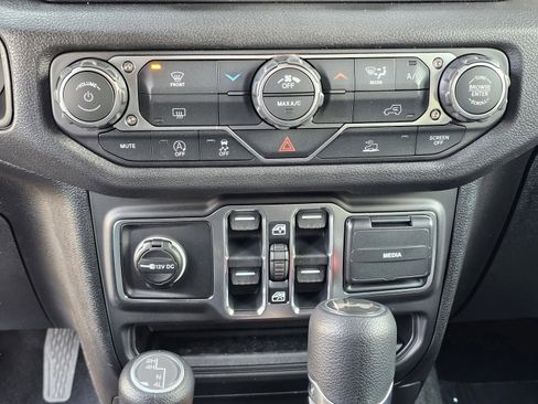 New 2026 Jeep Wrangler Sport S image 27