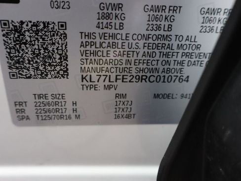 Used 2024 Chevrolet Trax LS image 32