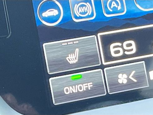 Used 2024 Subaru Outback Limited w/ Popular Package #2 image 21