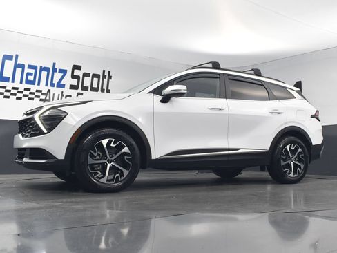 Used 2025 Kia Sportage EX w/ Premium Package AWD/4WD image 18