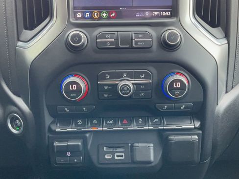 Certified 2019 Chevrolet Silverado 1500 LTZ AWD/4WD image 21