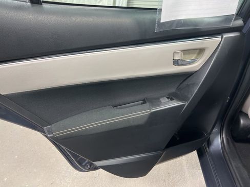 Used 2019 Toyota Corolla LE image 16