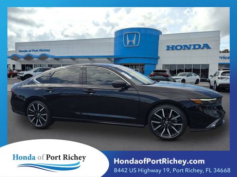 Certified 2024 Honda Accord Touring image 1