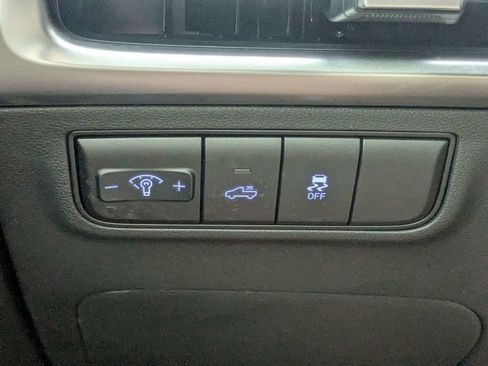 Used 2025 Hyundai Santa Cruz SEL FWD image 26