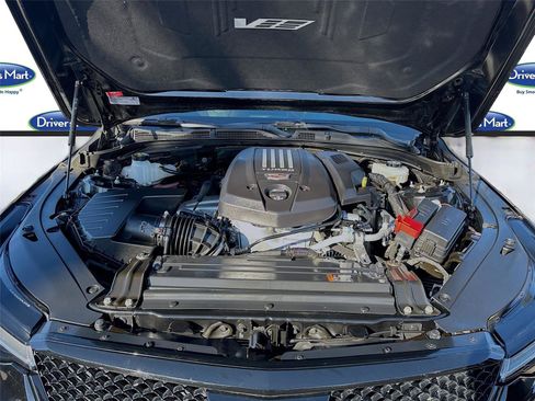 Used 2023 Cadillac CT4 V w/ Navigation Package image 33