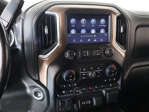 Used 2022 Chevrolet Silverado 2500 High Country w/ Safety Package II AWD/4WD image 5