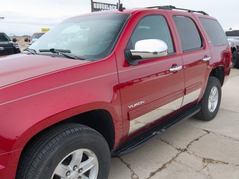 Used 2014 GMC Yukon SLT image 7