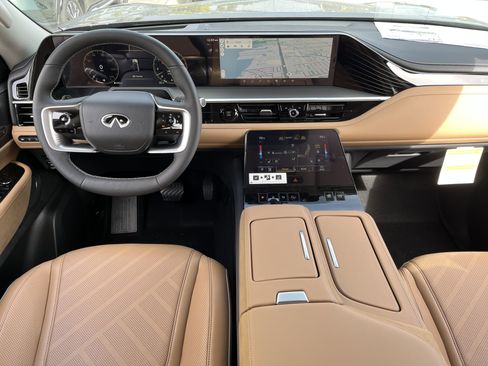 Used 2026 INFINITI QX80 Luxe w/ Cargo Package AWD/4WD image 16