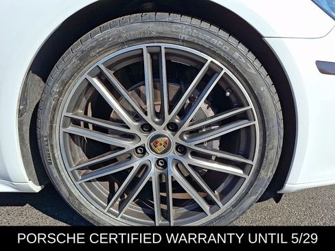 Used 2023 Porsche Panamera 4 image 8