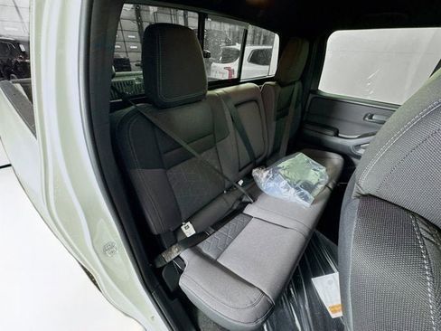 New 2026 Nissan Frontier SV image 20