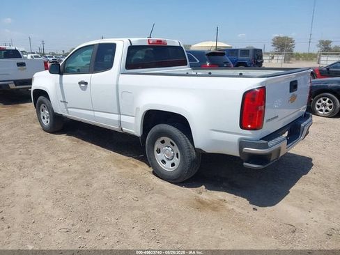 Used 2018 Chevrolet Colorado W/T w/ WT Convenience Package RWD image 3