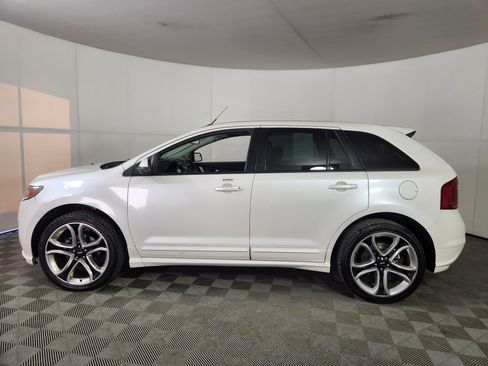 Used 2013 Ford Edge Sport w/ Driver Entry Pkg image 4