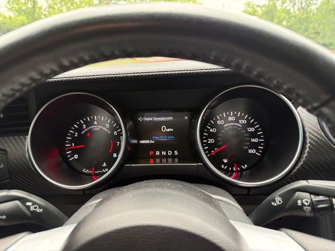 Used 2022 Ford Mustang Coupe RWD image 24