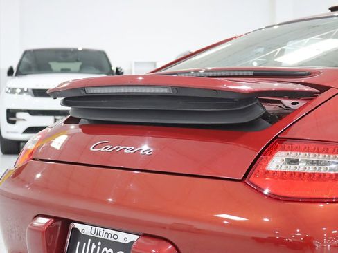 Used 2011 Porsche 911 Carrera RWD image 11