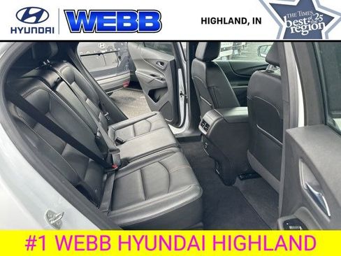 Used 2024 Chevrolet Equinox Premier w/ Redline Edition image 39