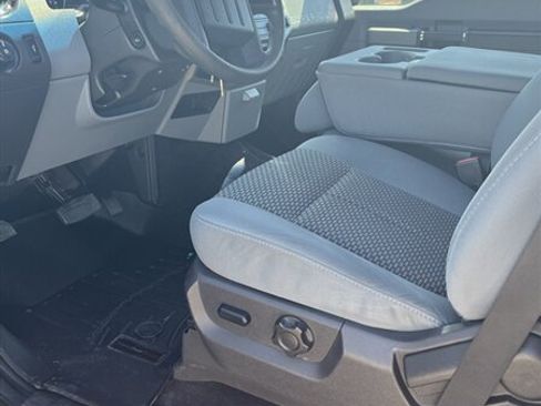 Used 2011 Ford F350 XLT w/ XLT Premium Pkg AWD/4WD image 8