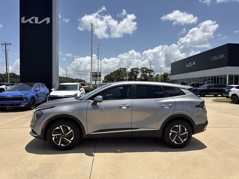 Certified 2025 Kia Sportage LX FWD image 27