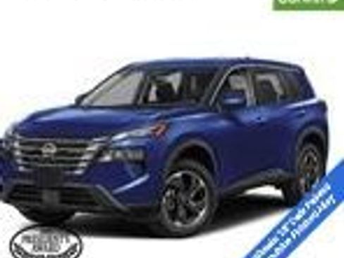 Used 2025 Nissan Rogue SV FWD image 7