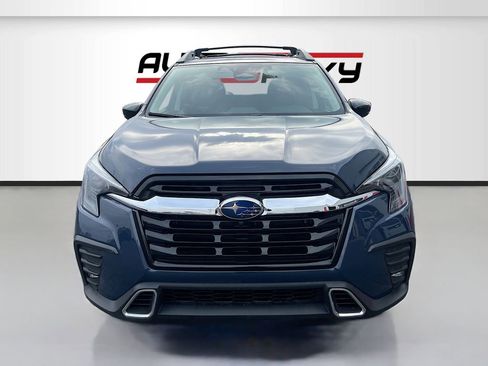 Used 2024 Subaru Ascent Touring AWD/4WD image 2