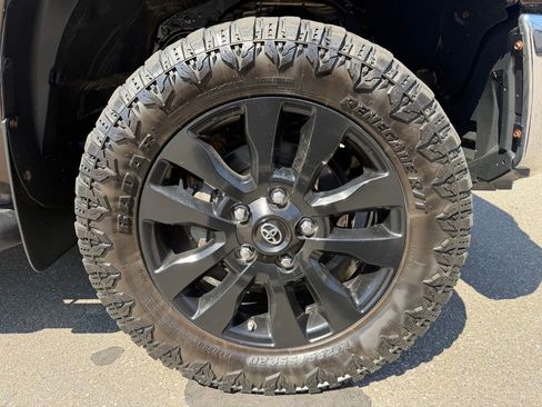 Used 2018 Toyota Tundra 1794 Edition image 39