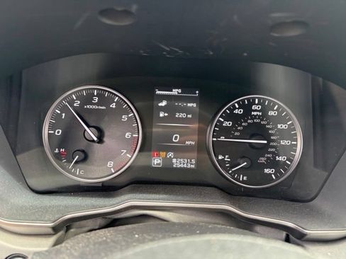 Used 2025 Subaru Outback Onyx Edition XT AWD/4WD image 12