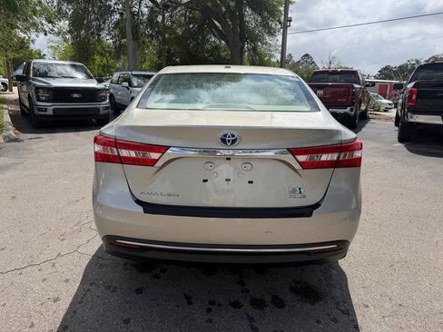 Used 2014 Toyota Avalon XLE Touring FWD image 5