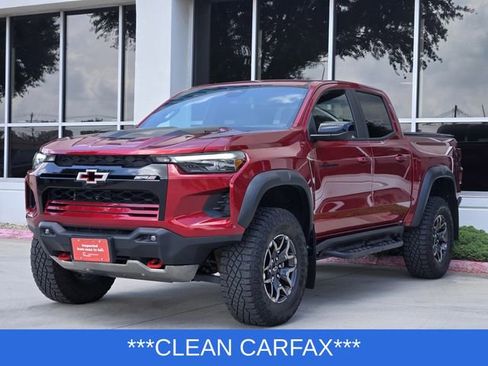 Used 2025 Chevrolet Colorado ZR2 w/ Technology Package AWD/4WD image 3