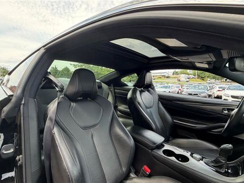Used 2021 INFINITI Q60 3.0t Luxe w/ Essential Package AWD/4WD image 16