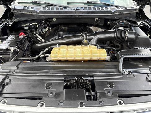 Used 2019 Ford F150 Lariat AWD/4WD image 31