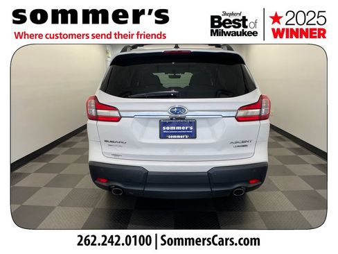 Used 2022 Subaru Ascent Limited w/ Technology Package AWD/4WD image 4