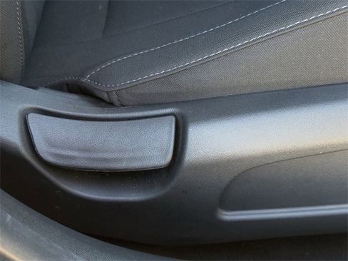 Used 2023 Hyundai Elantra SEL image 26