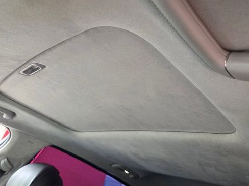 Used 2019 Genesis G90 3.3T Premium RWD image 19